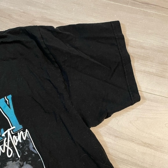 Black Whitney Houston Soft Graphic T W/ Custom Neck Line-See Measurements - Picture 7 of 10